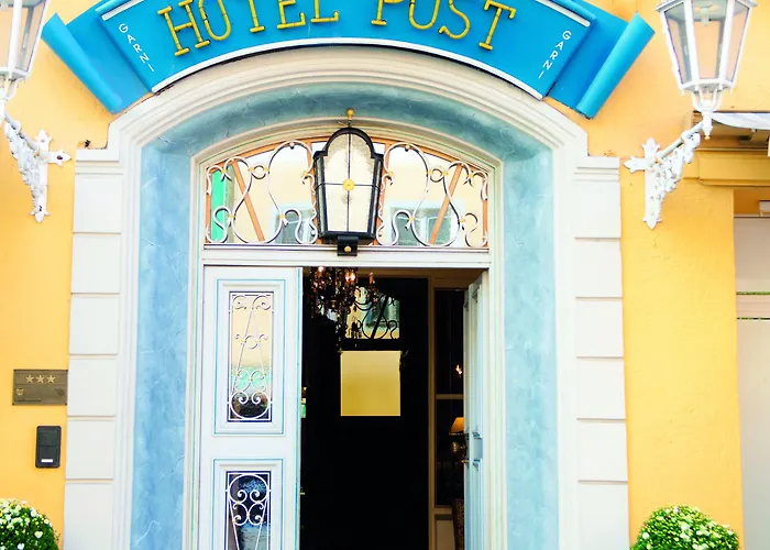 Post Murnau מלון